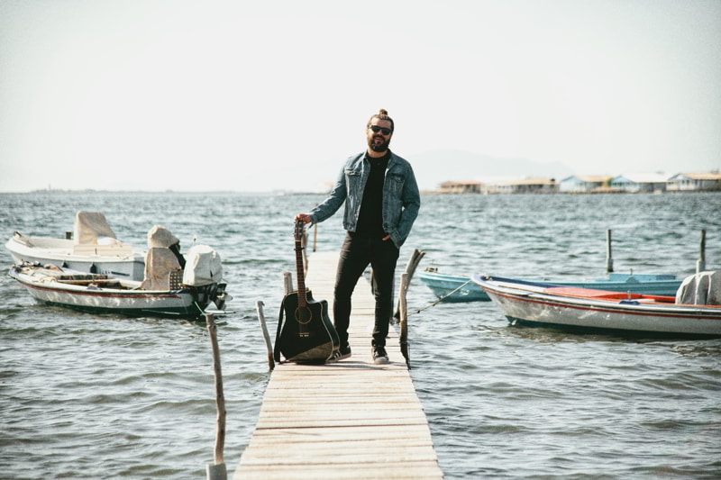 Jon Voyager promo pic by Tony Kris