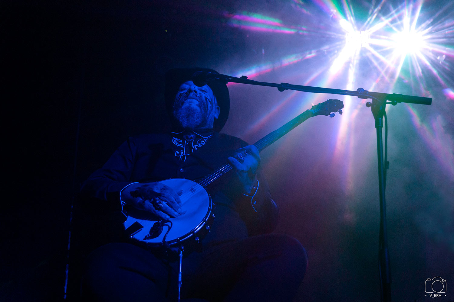 manos six and the muddy devil temple 17